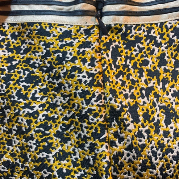 DOROTHEE SCHUMACHER SKIRT - Picture 5 of 8